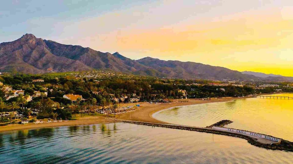 Top 10 Beaches in Marbella to Reach in a Luxury Car